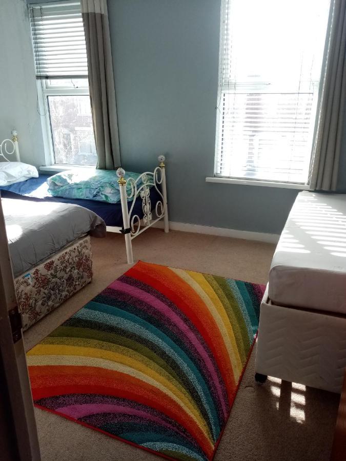 East Belfast Rooms Available Long Or Short Term Accommodation المظهر الخارجي الصورة